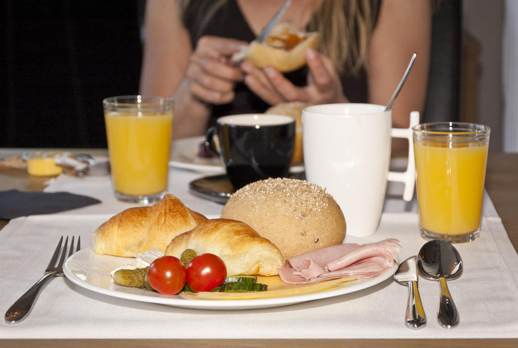 Hotel - La Grande Cure マルクール エクステリア 写真